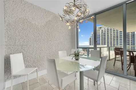 3101 S Ocean Hollywood FL 33019