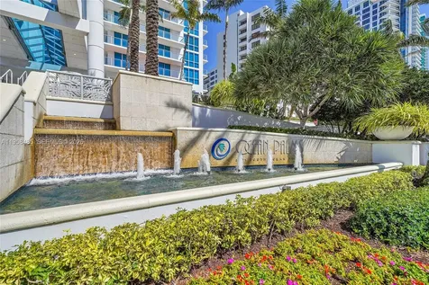 3101 S Ocean Hollywood FL 33019