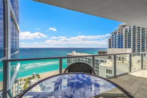 3101 S Ocean Hollywood FL 33019