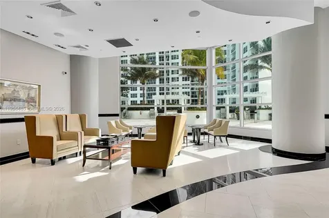 3101 S Ocean Hollywood FL 33019