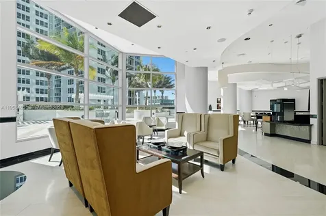 3101 S Ocean Hollywood FL 33019