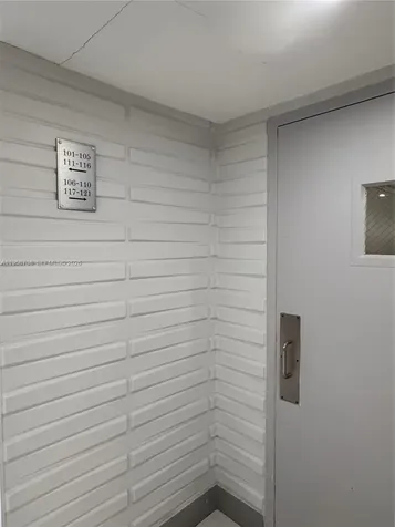16919 N Bay Road Sunny Isles Beach FL 33160