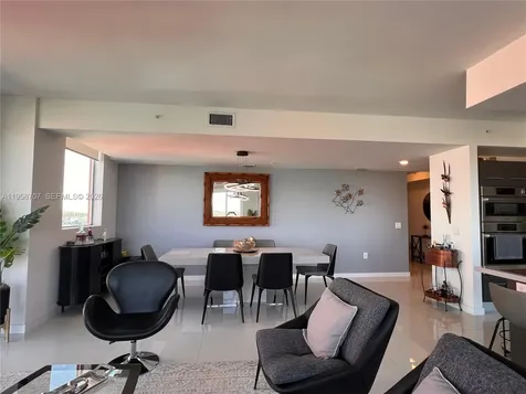 7751 NW 107th Avenue Doral FL 33178