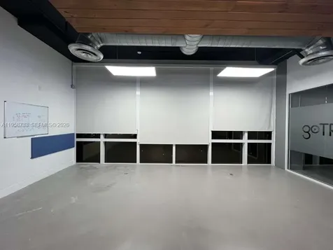 20200 W Dixie Highway Miami FL 33180