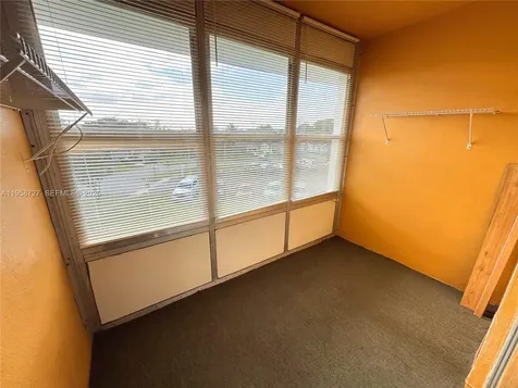 2060 NW 48th Terrace Lauderhill FL 33313
