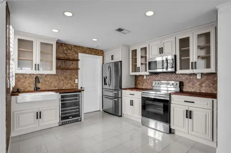 1231 Sorrento Drive Weston FL 33326