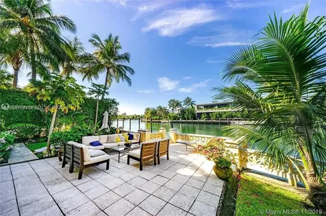 4812 Pine Tree Drive Miami Beach FL 33140