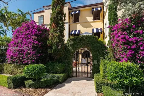 4812 Pine Tree Drive Miami Beach FL 33140