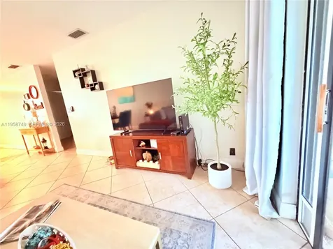 3370 Beau Rivage Drive Pompano Beach FL 33064