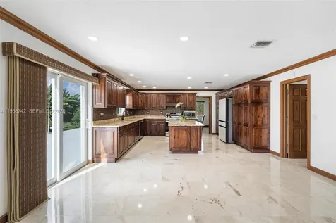 20520 SW 190th Street Miami FL 33187