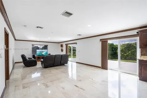 20520 SW 190th Street Miami FL 33187