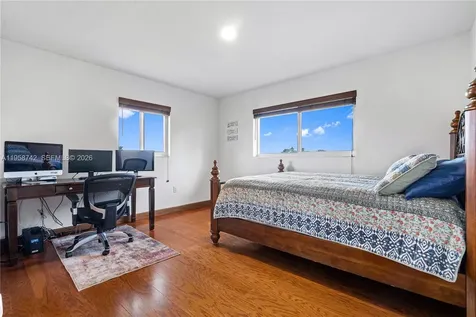20520 SW 190th Street Miami FL 33187