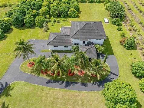 20520 SW 190th Street Miami FL 33187