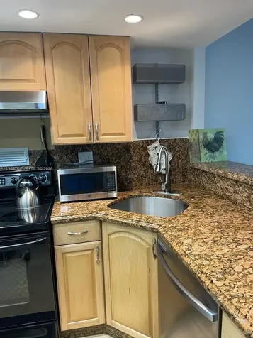 3180 S Ocean Drive Hallandale Beach FL 33009