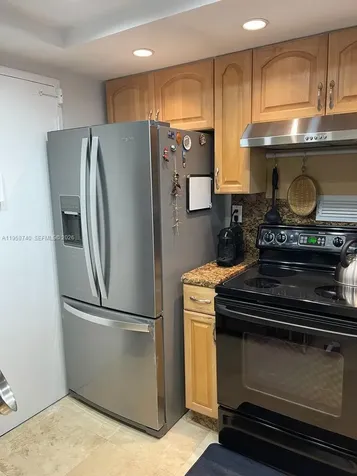 3180 S Ocean Drive Hallandale Beach FL 33009