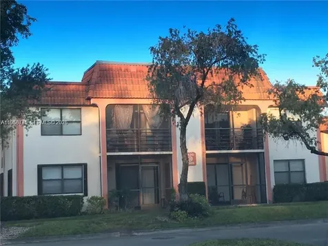 20815 NE 8th Court Miami FL 33179