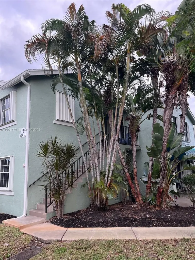 125 Waterside Drive Hypoluxo FL 33462