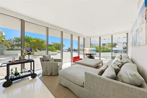5875 Collins Avenue Miami Beach FL 33140