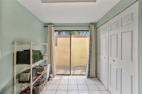4713 N Pine Island Road Sunrise FL 33351