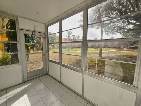 4334 NW 9th Avenue Deerfield Beach FL 33064