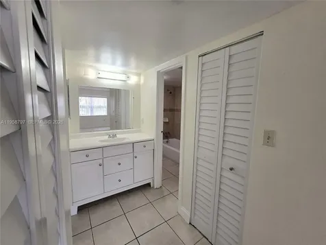 4334 NW 9th Avenue Deerfield Beach FL 33064