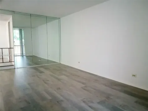 3720 Inverrary Drive Lauderhill FL 33319