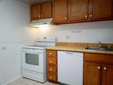 3720 Inverrary Drive Lauderhill FL 33319