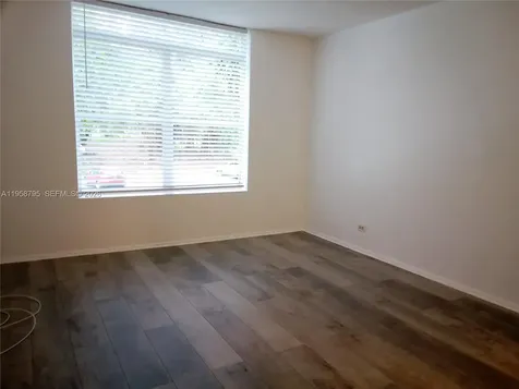 3720 Inverrary Drive Lauderhill FL 33319