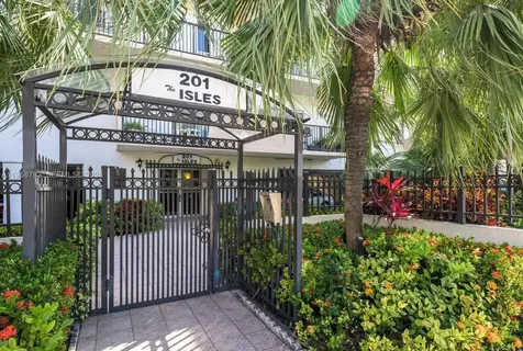 201 180th Drive Sunny Isles Beach FL 33160