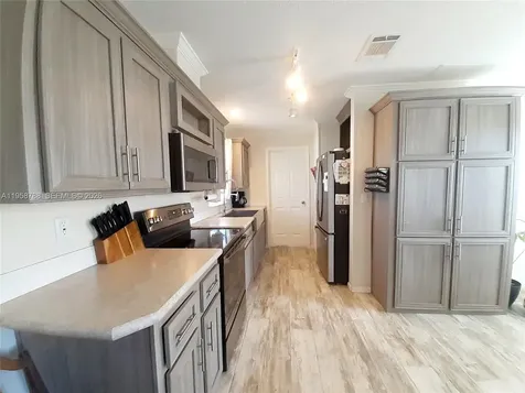 13331 SW 7th Place Davie FL 33325
