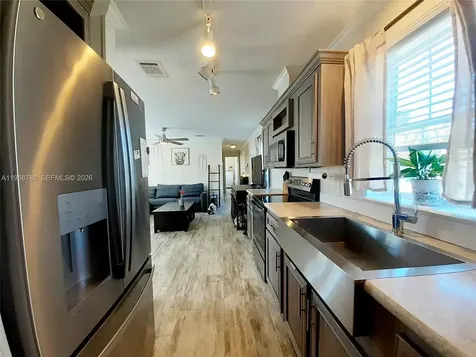13331 SW 7th Place Davie FL 33325