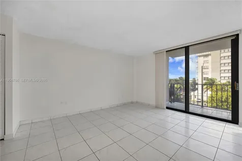 16751 NE 9th Avenue North Miami Beach FL 33162