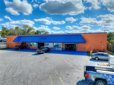 3040 Fowler Street Fort Myers FL 33901