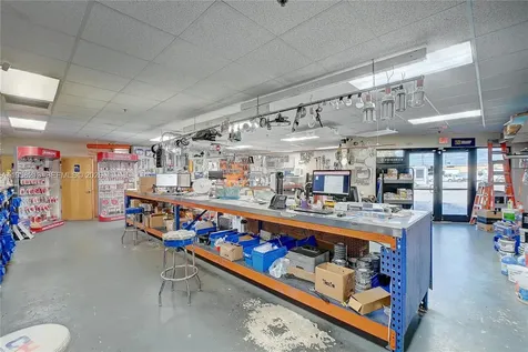 3040 Fowler Street Fort Myers FL 33901