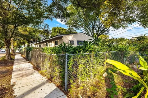 1956 Madison Street Hollywood FL 33020