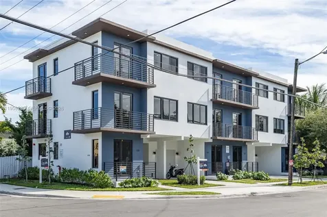 1376 SW 4th Street Miami FL 33135