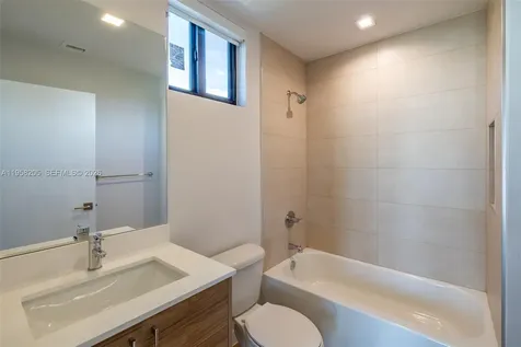 1376 SW 4th Street Miami FL 33135