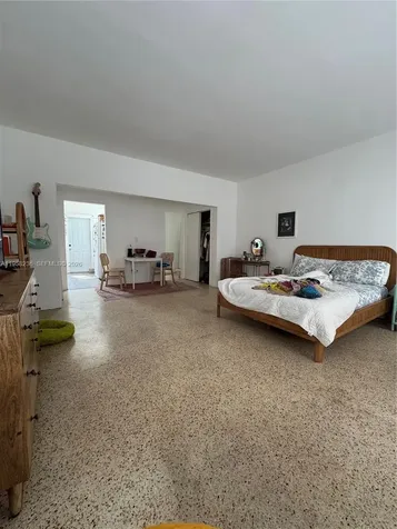 8135 Crespi Boulevard Miami Beach FL 33141