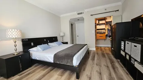 17375 Collins Avenue Sunny Isles Beach FL 33160