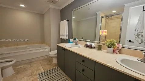 17375 Collins Avenue Sunny Isles Beach FL 33160