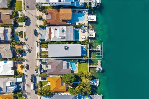1161 Stillwater Drive Miami Beach FL 33141