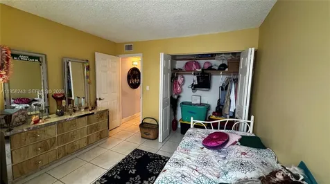 9301 SW 4th Street Miami FL 33174