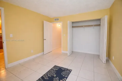 9301 SW 4th Street Miami FL 33174
