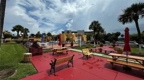 9301 SW 4th Street Miami FL 33174
