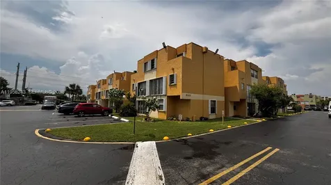 9301 SW 4th Street Miami FL 33174