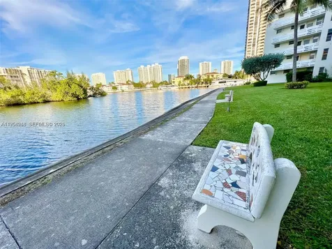 3030 Marcos Drive Aventura FL 33160