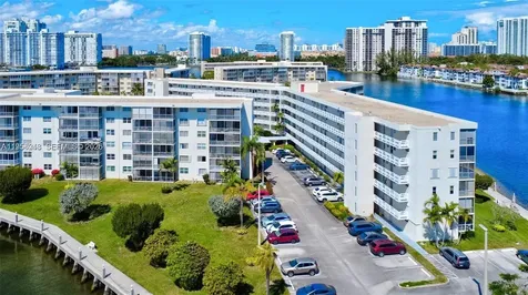 3030 Marcos Drive Aventura FL 33160