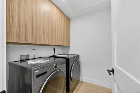 10380 SW 56th Terrace Miami FL 33173