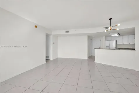 19501 W Country Club Drive Aventura FL 33180