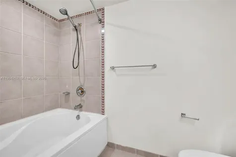 19501 W Country Club Drive Aventura FL 33180